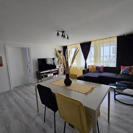 Aura-city-apartment-colorful & Lichtenau